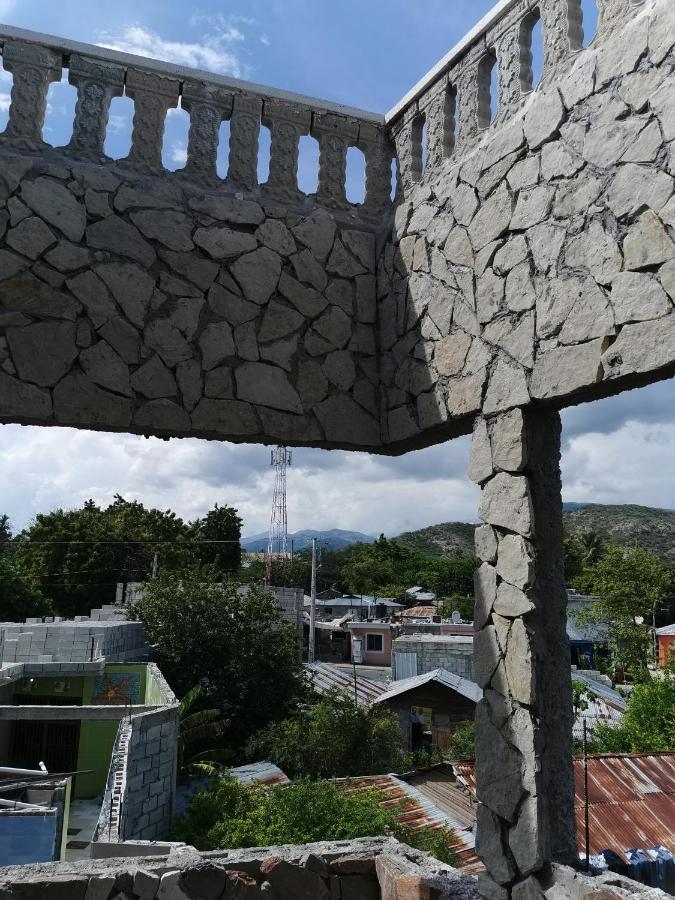 Lago Enriquillo Resort Cerro Al Medio Exterior foto